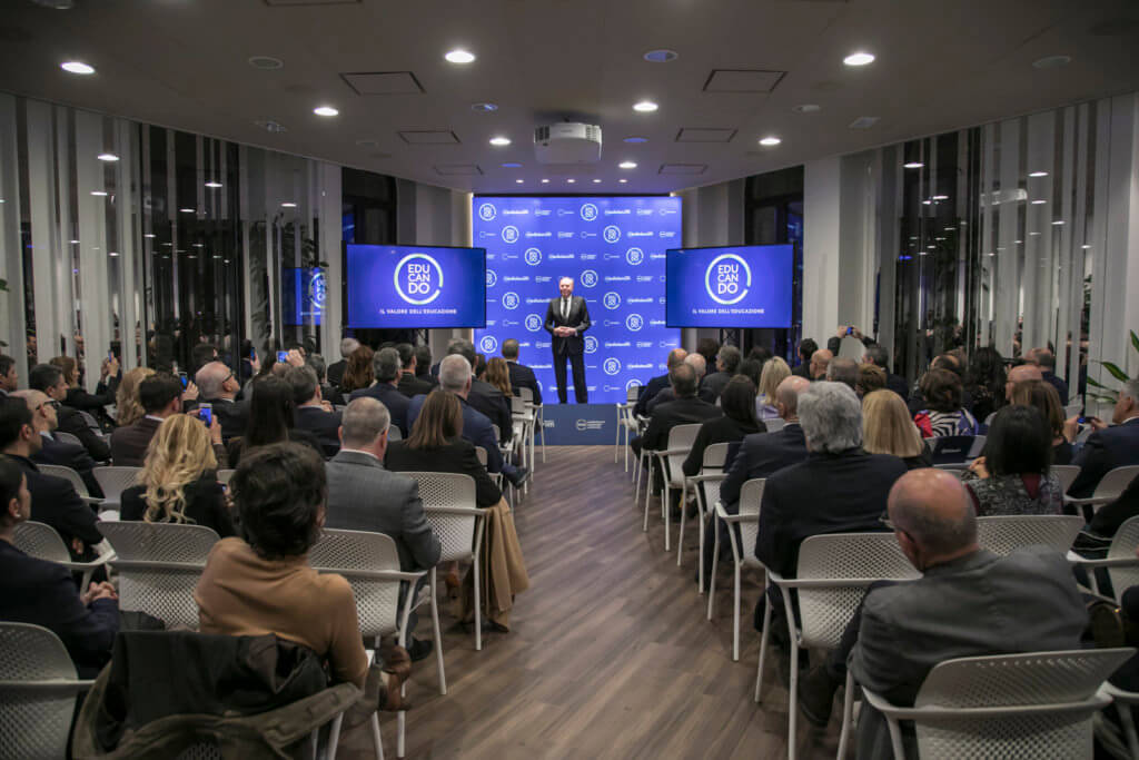 EDUcanDO di Banca Mediolanum celebra i 10 anni di MCU
