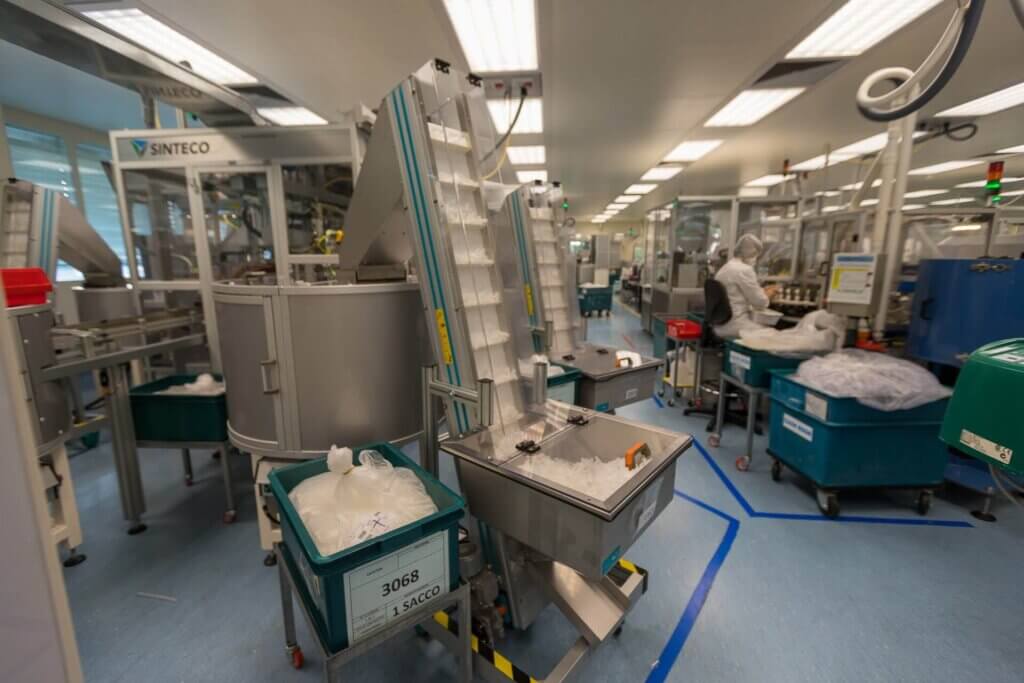 Visita allo stabilimento Mallinckrodt Dar Medtronic di Mirandola